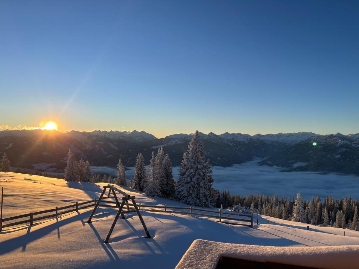 Radstaedter Huette Im Winter Nicht Mit Dem Auto Erreichbar Wunderschoene Alleinlage Schwemmberg Kültér fotó
